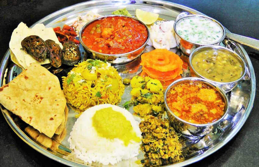 traditional Maharashtrian Thali