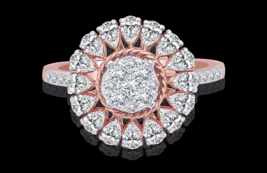 Flicker-Diamond-Ring-For-Her